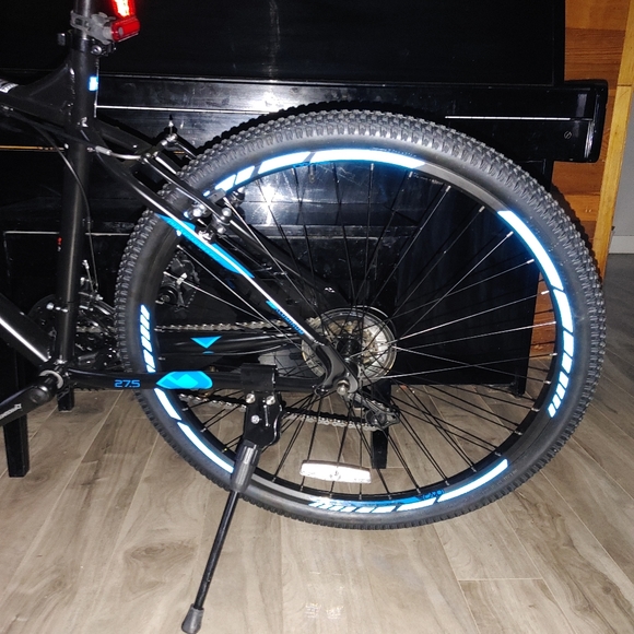 VFLUO Reflective Wheel Strips (Yellow) - Picture 5 of 9